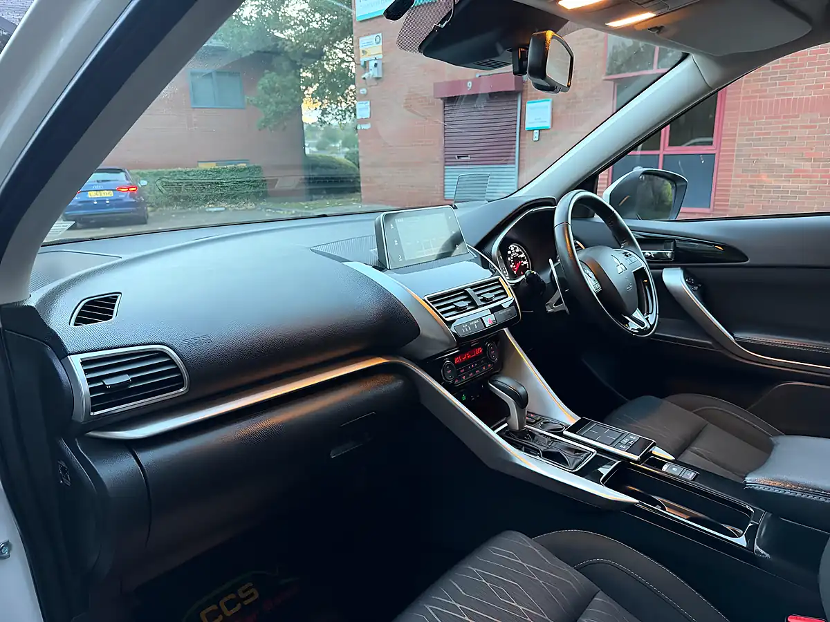 Used 2019 Mitsubishi Eclipse Cross 3 - Interior and Exterior details 6