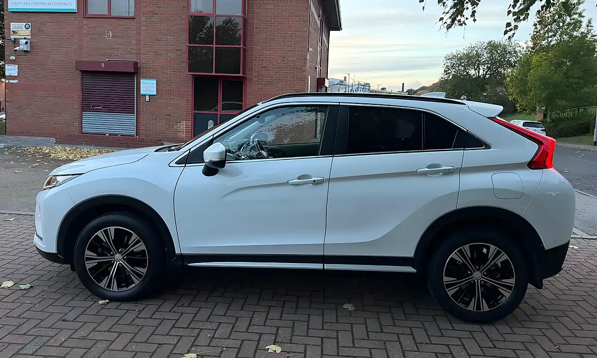 Used 2019 Mitsubishi Eclipse Cross 3 - Interior and Exterior details 9