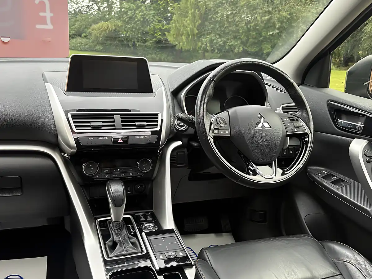 Used 2019 Mitsubishi Eclipse Cross 4 Grey - Interior and Exterior details 6