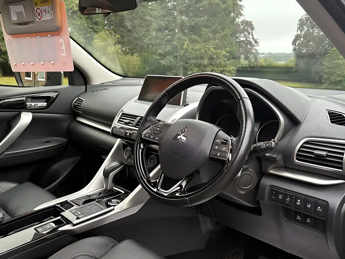 Used 2019 Mitsubishi Eclipse Cross 4 Grey - Interior and Exterior details 7
