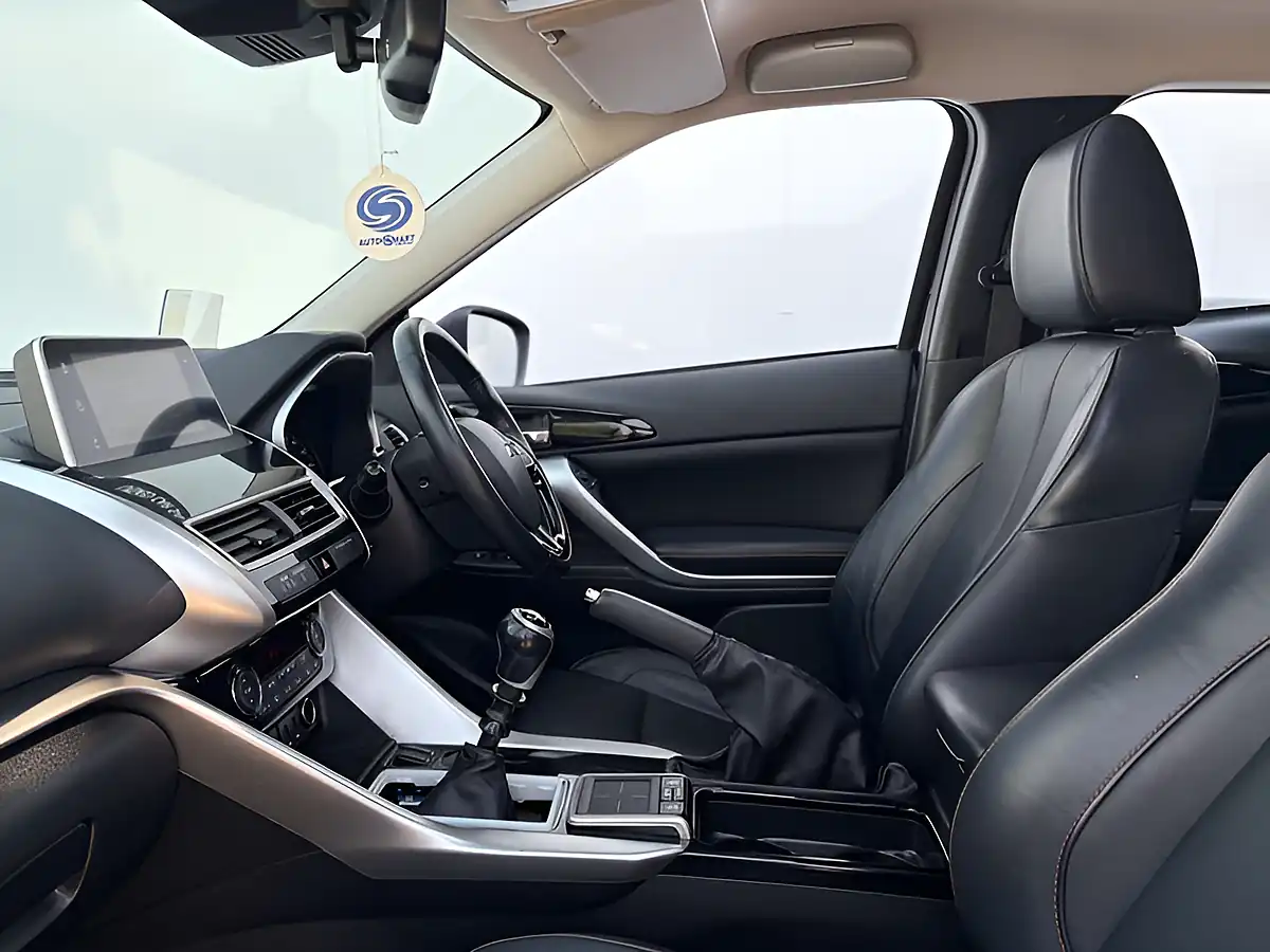 Used 2019 Mitsubishi Eclipse Cross Black Amethyst Black - Interior and Exterior details 7