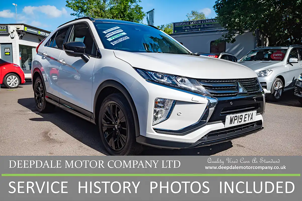 Used 2019 Mitsubishi Eclipse Cross Black Frost White - Front View