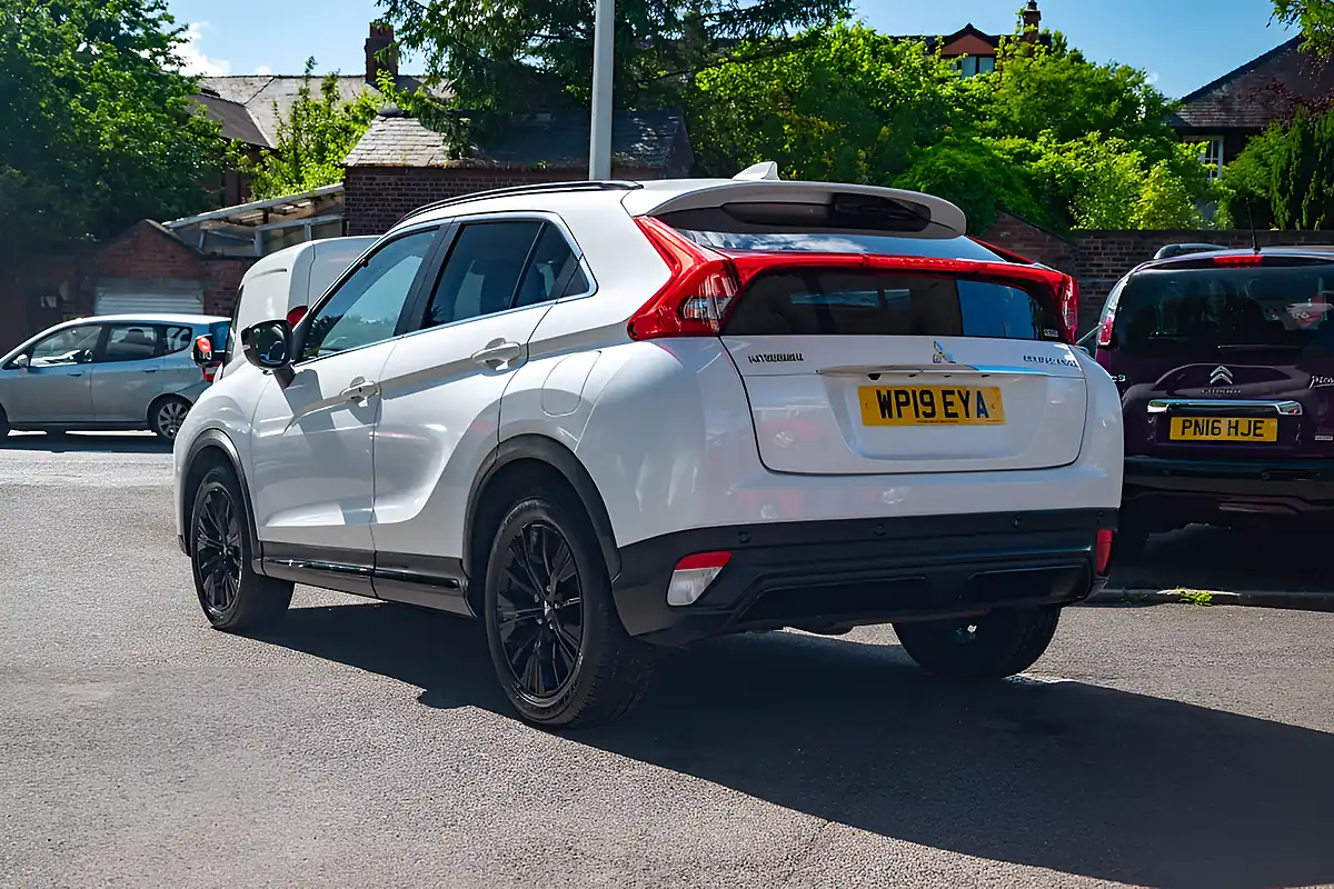 Used 2019 Mitsubishi Eclipse Cross Black Frost White - Interior and Exterior details 6