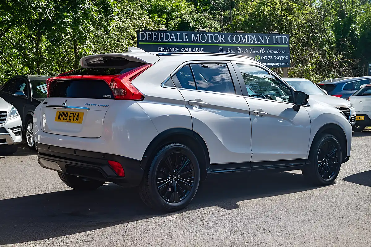 Used 2019 Mitsubishi Eclipse Cross Black Frost White - Interior and Exterior details 8