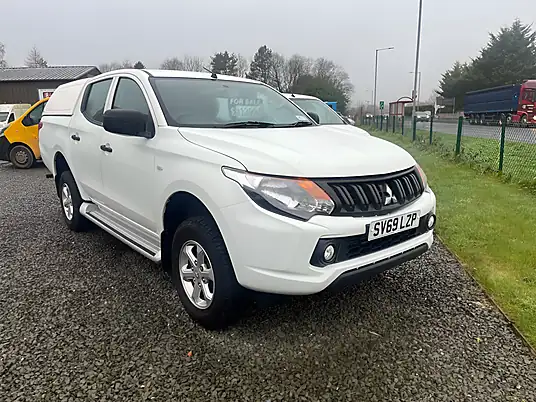 2019 Mitsubishi L200 4Life 2.4 DI-D