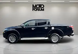 Used 2019 Mitsubishi L200 Barbarian Black - Interior and Exterior details 16