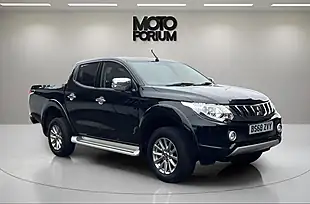Used 2019 Mitsubishi L200 Barbarian Black - Interior and Exterior details 12