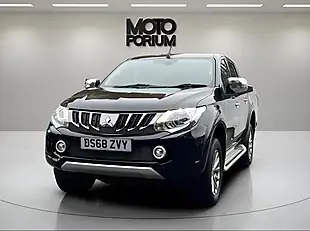 Used 2019 Mitsubishi L200 Barbarian Black - Interior and Exterior details 3