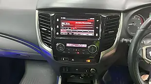 Used 2019 Mitsubishi L200 Barbarian Black - Interior and Exterior details 7