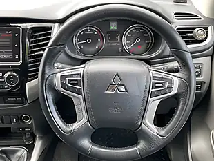 Used 2019 Mitsubishi L200 Barbarian Black - Interior and Exterior details 14