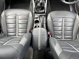 Used 2019 Mitsubishi L200 Barbarian Black - Interior and Exterior details 15