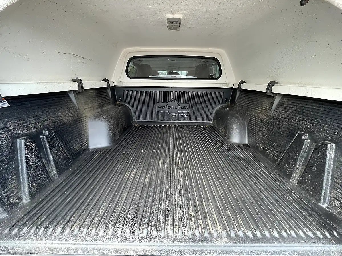 Used 2019 Mitsubishi L200 Barbarian Black - Interior and Exterior details 7