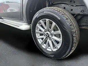 Used 2019 Mitsubishi L200 Barbarian Grey - Interior and Exterior details 14