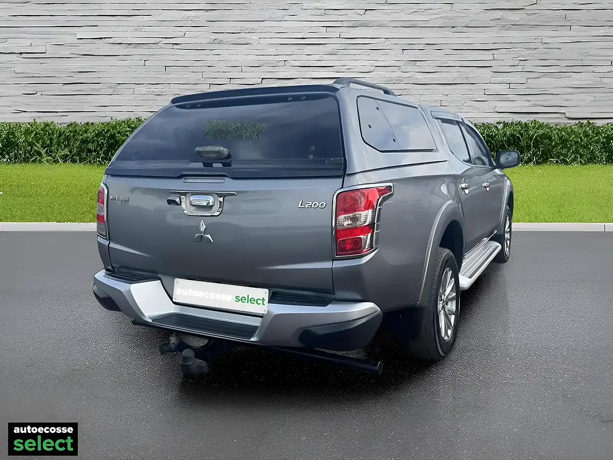 Used 2019 Mitsubishi L200 Barbarian Grey - Interior and Exterior details 5