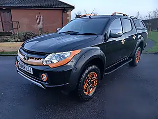 Used 2019 Mitsubishi L200 Barbarian Svp Ii Black - Interior and Exterior details 7