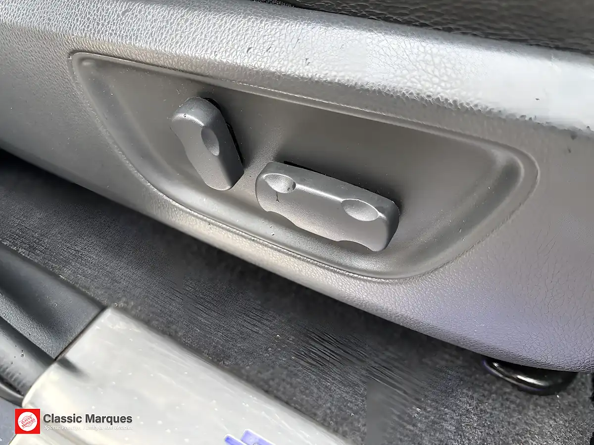 Used 2019 Mitsubishi L200 Barbarian X Grey - Interior and Exterior details 14