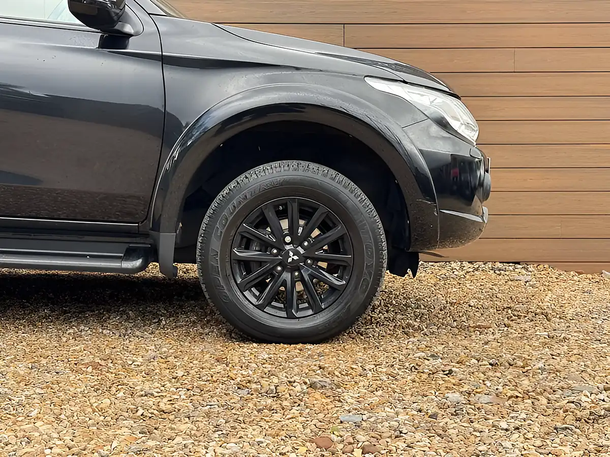Used 2019 Mitsubishi L200 Black Edition Black - Interior and Exterior details 10