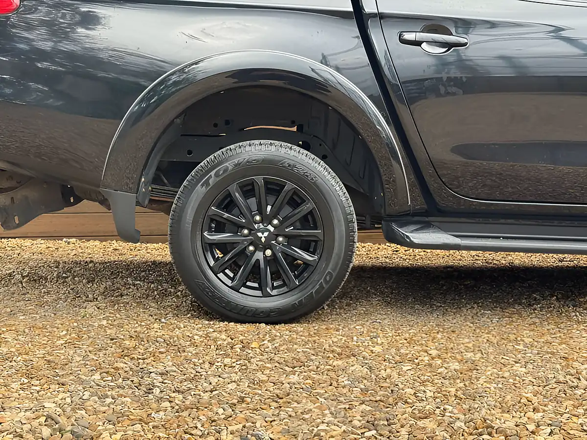 Used 2019 Mitsubishi L200 Black Edition Black - Interior and Exterior details 12