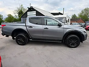 Used 2019 Mitsubishi L200 Challenger Grey - Interior and Exterior details 5
