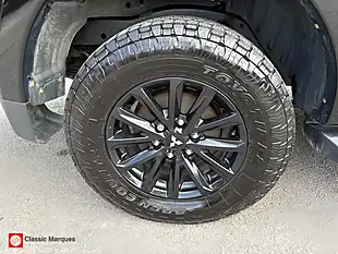 Used 2019 Mitsubishi L200 Dc Challenger Black - Interior and Exterior details 20