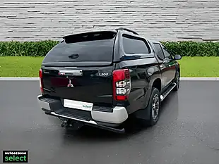 Used 2019 Mitsubishi L200 Warrior Black - Interior and Exterior details 10