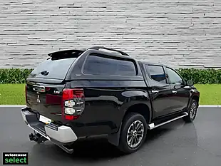 Used 2019 Mitsubishi L200 Warrior Black - Interior and Exterior details 11