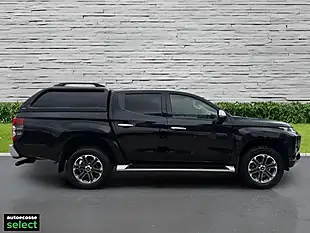 Used 2019 Mitsubishi L200 Warrior Black - Interior and Exterior details 12