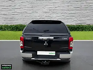 Used 2019 Mitsubishi L200 Warrior Black - Interior and Exterior details 9
