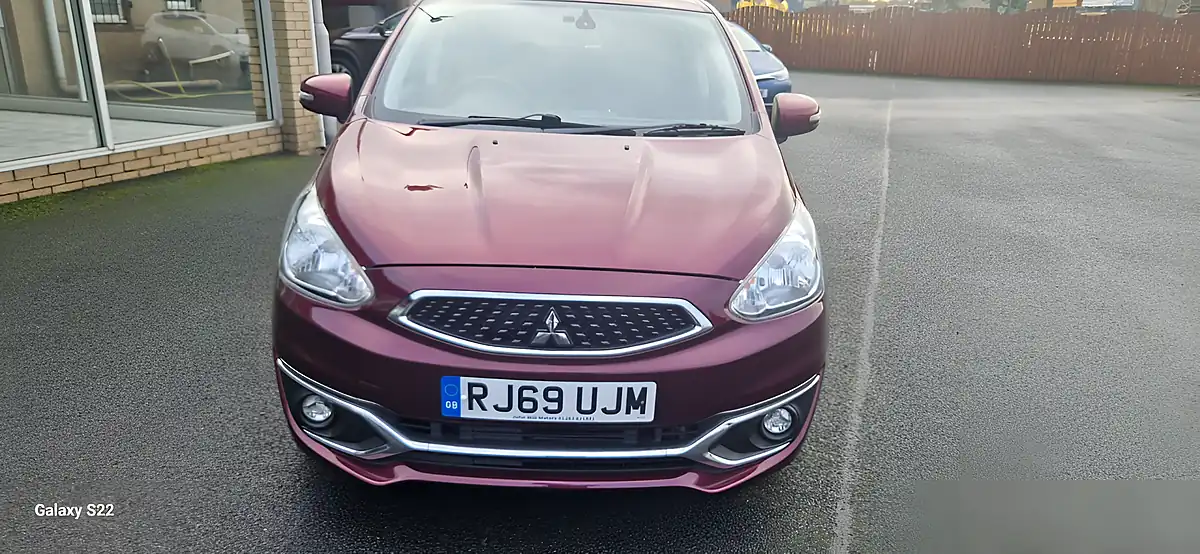 Used 2019 Mitsubishi Mirage 3 Purple - Interior and Exterior details 6