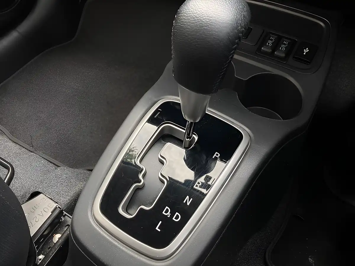 Used 2019 Mitsubishi Mirage 4 Purple - Interior and Exterior details 20