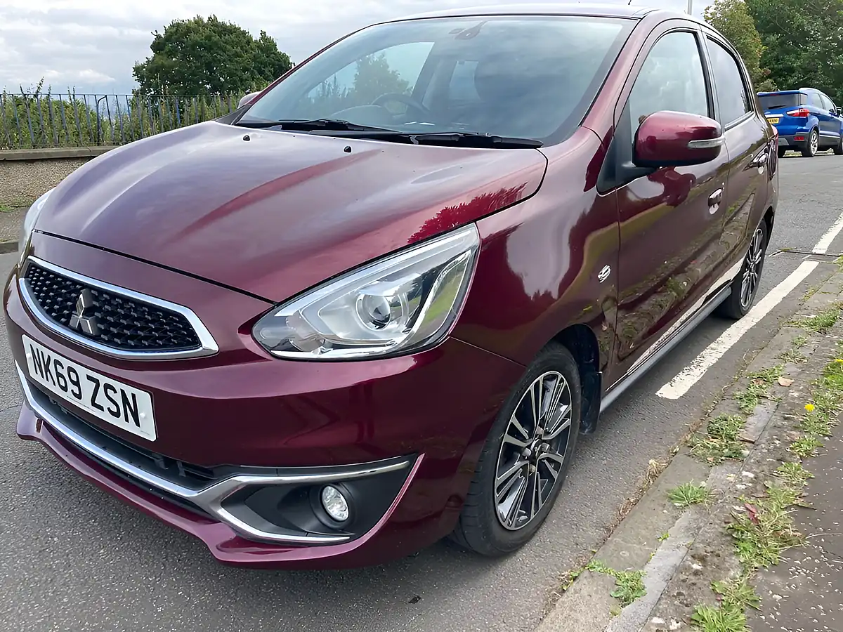 Used 2019 Mitsubishi Mirage 4 Purple - Interior and Exterior details 7