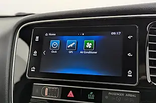 Used 2019 Mitsubishi Outlander 4h Grey - Interior and Exterior details 15