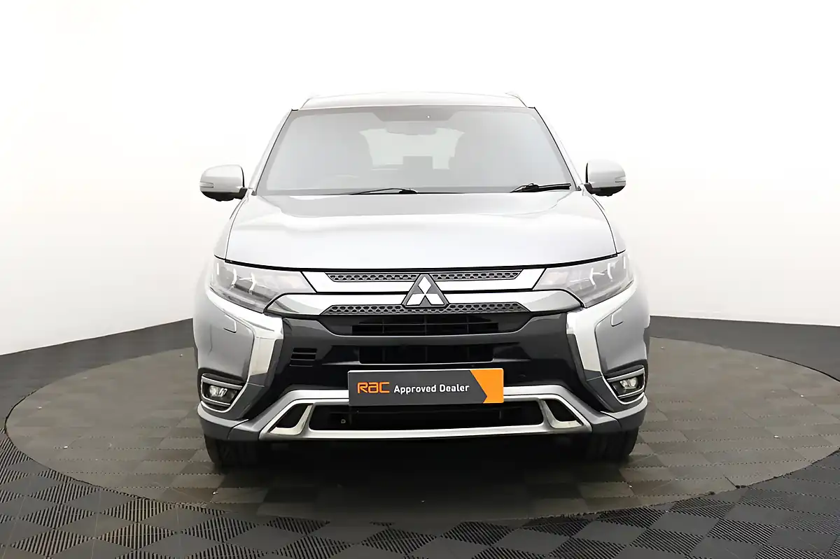 Used 2019 Mitsubishi Outlander 4h Grey - Interior and Exterior details 4