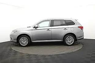 Used 2019 Mitsubishi Outlander 4h Grey - Interior and Exterior details 6