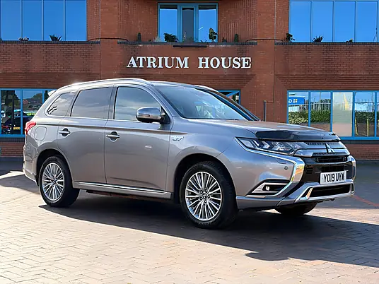 2019 Mitsubishi Outlander 2.4h TwinMotor