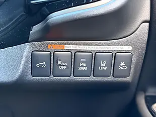 Used 2019 Mitsubishi Outlander 4hs Grey - Interior and Exterior details 17
