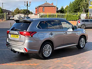 Used 2019 Mitsubishi Outlander 4hs Grey - Interior and Exterior details 3