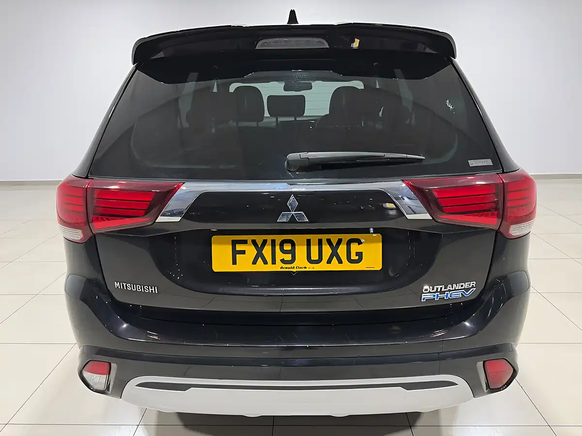 Used 2019 Mitsubishi Outlander Amethyst Black - Interior and Exterior details 9