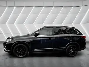 Used 2019 Mitsubishi Outlander Black Black - Interior and Exterior details 10
