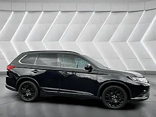 Used 2019 Mitsubishi Outlander Black Black - Interior and Exterior details 6