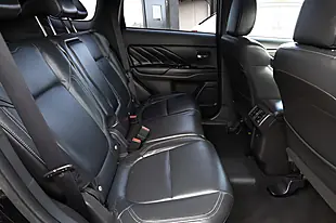 Used 2019 Mitsubishi Outlander Dynamic Safety Black - Interior and Exterior details 15