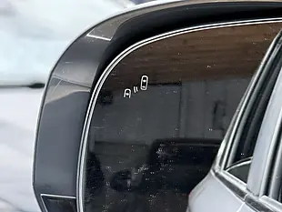 Used 2019 Mitsubishi Outlander Grey - Interior and Exterior details 18