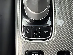 Used 2019 Mitsubishi Outlander Grey - Interior and Exterior details 19
