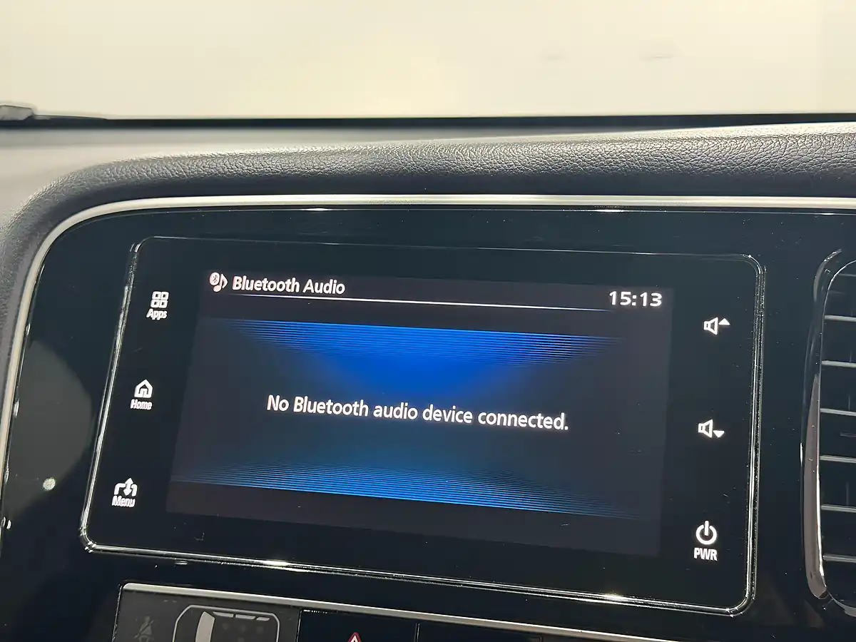 Used 2019 Mitsubishi Outlander Grey - Interior and Exterior details 11
