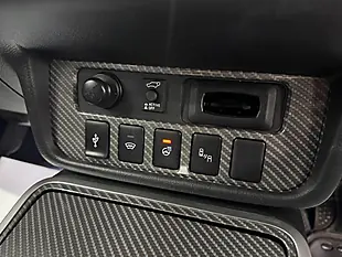 Used 2019 Mitsubishi Outlander Grey - Interior and Exterior details 13