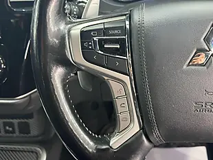 Used 2019 Mitsubishi Outlander Grey - Interior and Exterior details 14