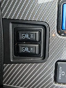 Used 2019 Mitsubishi Outlander - Interior and Exterior details 19