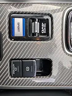 Used 2019 Mitsubishi Outlander - Interior and Exterior details 20