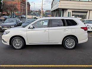 Used 2019 Mitsubishi Outlander - Interior and Exterior details 6