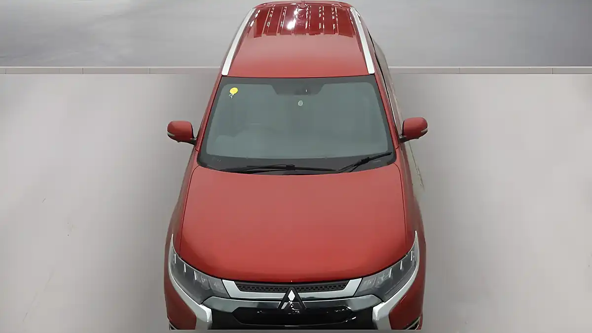 Used 2019 Mitsubishi Outlander Red - Interior and Exterior details 11